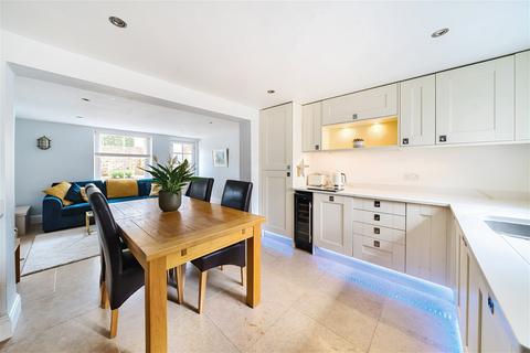 68 Fairview Road, Cheltenham, GL52 2EH
