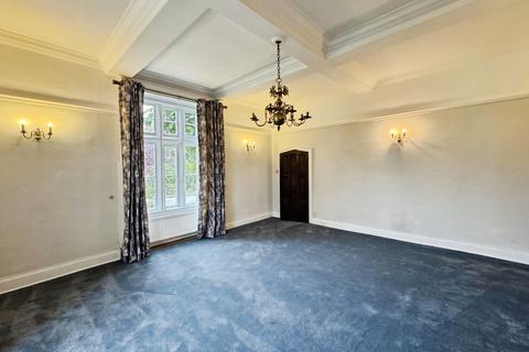 5 bedroom detached house for sale, Liversedge Hall Lane, Liversedge, WF15