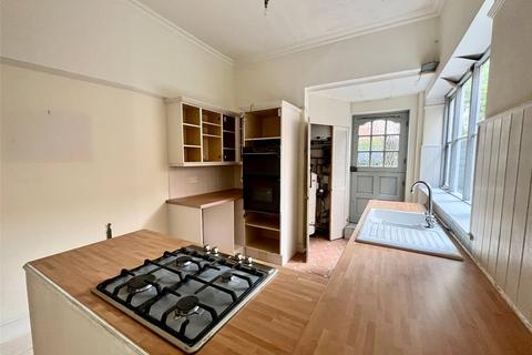 10a Groveley Road, Bournemouth, BH4 8HF