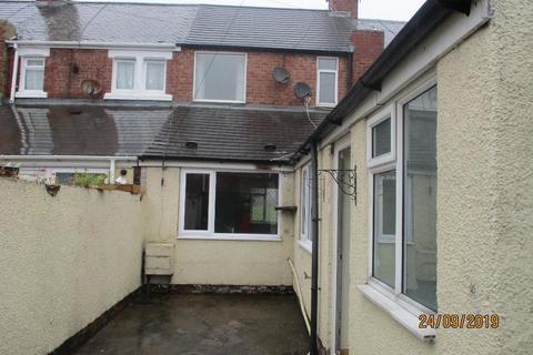 2 bedroom terraced house to rent, Monkseaton Terrace, Ashington, NE63 0UB
