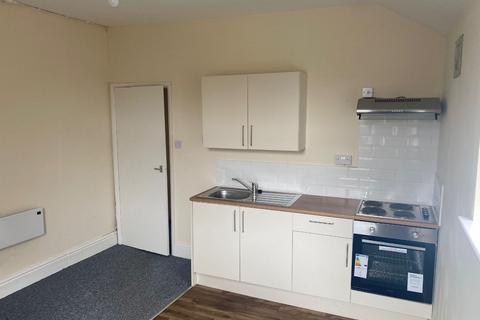 1 bedroom flat to rent, 34 Grimsby Road, Flat 3, Cleethorpes