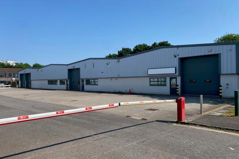 Industrial unit to rent, Woolborough Lane, Crawley RH10