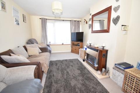12 Garden Close, Exeter, EX2 5PA