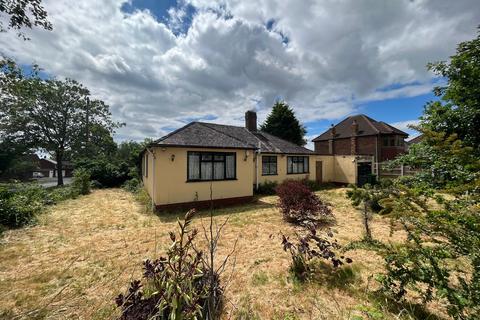 5 bedroom bungalow for sale, 83 Greenside Way, Walsall, WS5