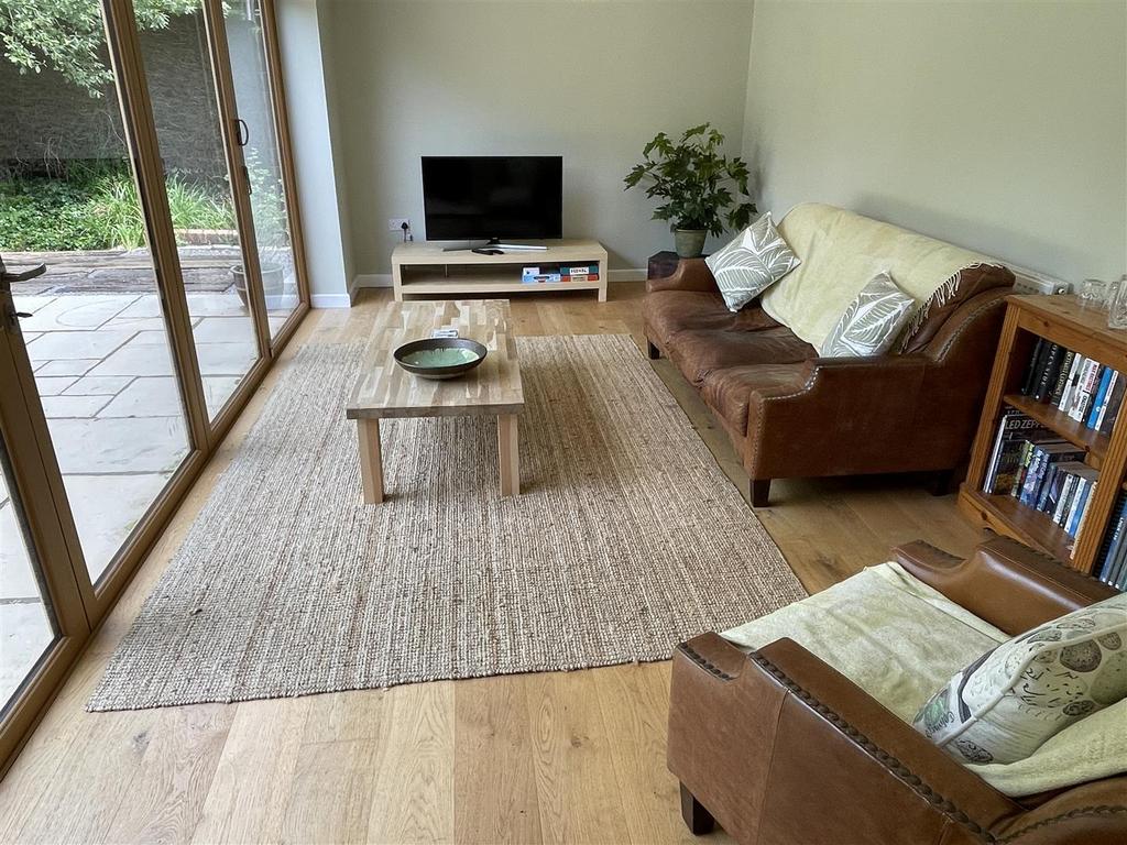 Garden Room.JPG