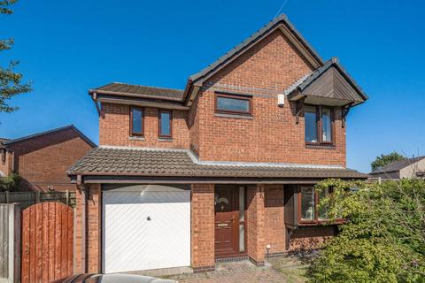 8 Crossgill, Astley, Manchester, M29 7DT