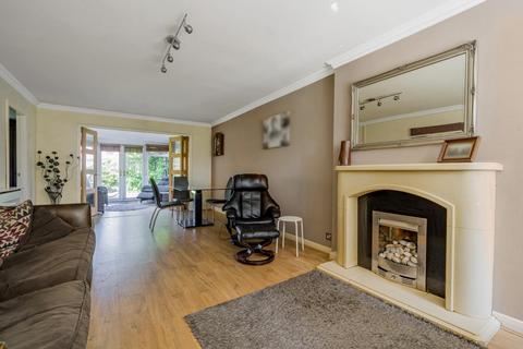 8 Crossgill, Astley, Manchester, M29 7DT