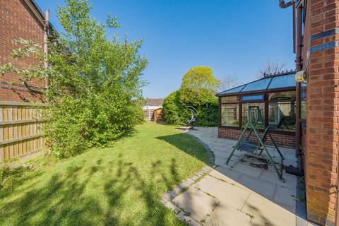 8 Crossgill, Astley, Manchester, M29 7DT