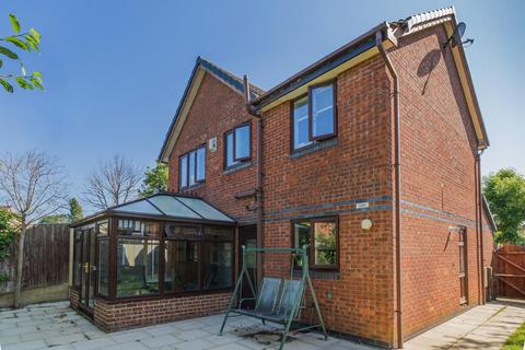 8 Crossgill, Astley, Manchester, M29 7DT