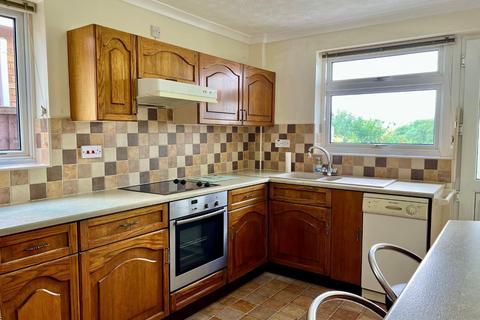 7 Garsdale, Northampton, NN2 8UY