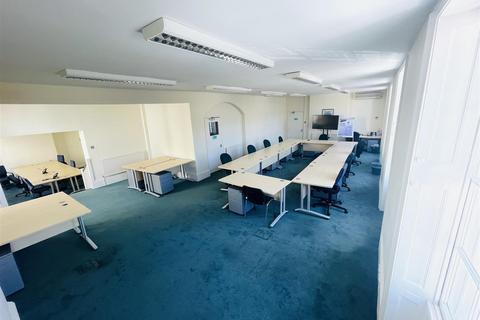 Property to rent, Prestigious office space | Cheltenham
