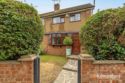 42 Elm Road, Aveley, South Ockendon, RM15 4SX