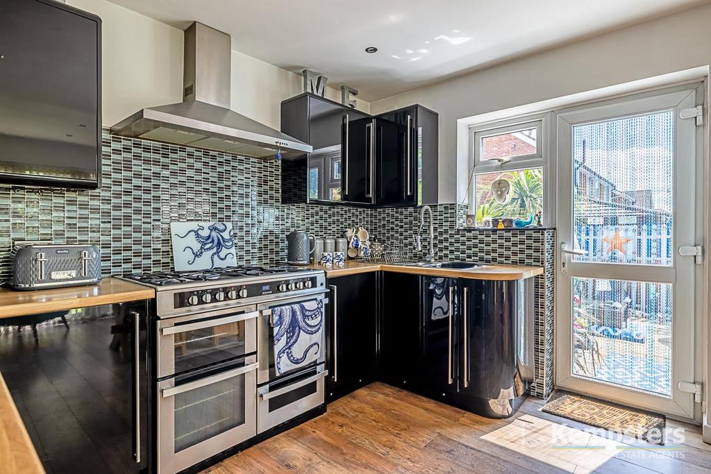 Kitchen Diner 5.jpg