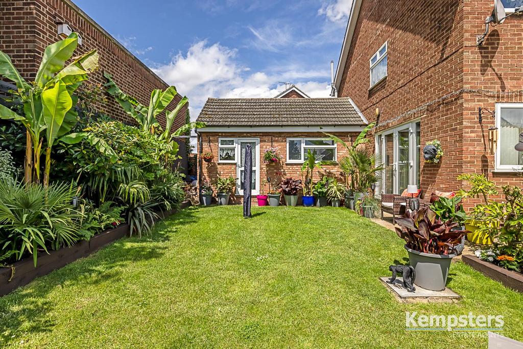 Rear Garden 2.jpg
