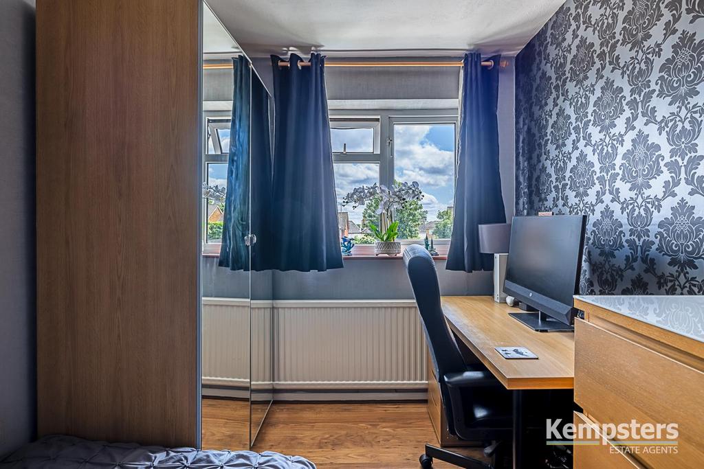 Bedroom 2 2nd.jpg