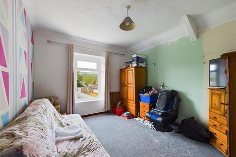 16 Brynlloi Road, Glanamman, Ammanford, SA18 1EQ