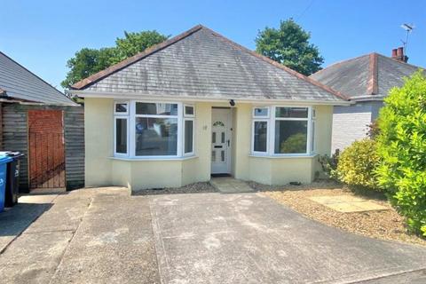 3 bedroom detached bungalow for sale - Sunnyside Road, Poole BH12