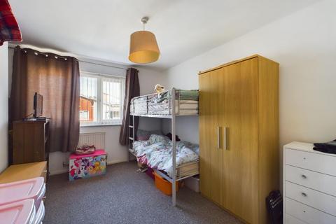 4 bedroom townhouse for sale - Brentleigh Way, Stoke-On-Trent