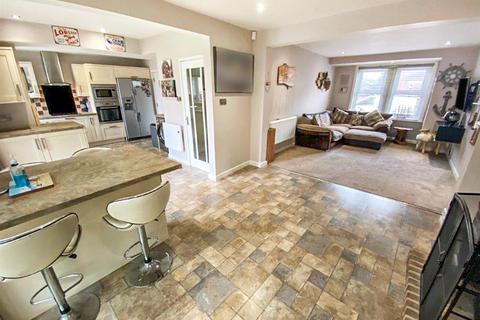 209 Albert Road, Parkstone, Poole, BH12 2EZ