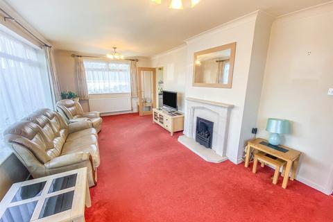 3 bedroom detached bungalow for sale - Corbiere Avenue, Poole BH12