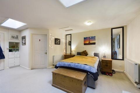 3 bedroom apartment for sale, 22 Hungate, Pickering, North Yorkshire, YO18 7DL