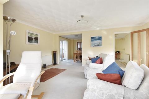 6 Crestway, Strete, Dartmouth, TQ6 0SF