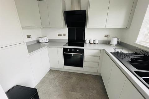 11 Carra Close, Nuneaton, CV10 0UB