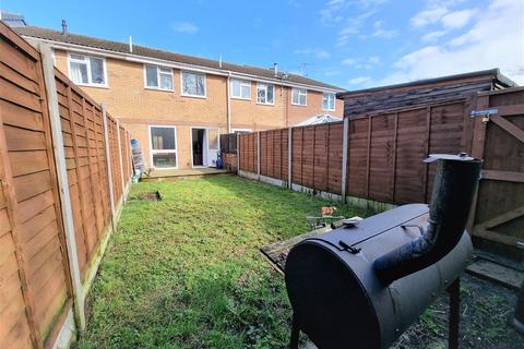 68 Chetnole Close, Poole, BH17 8BE