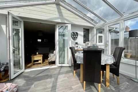 24a Allens Road, Poole, BH16 5BU