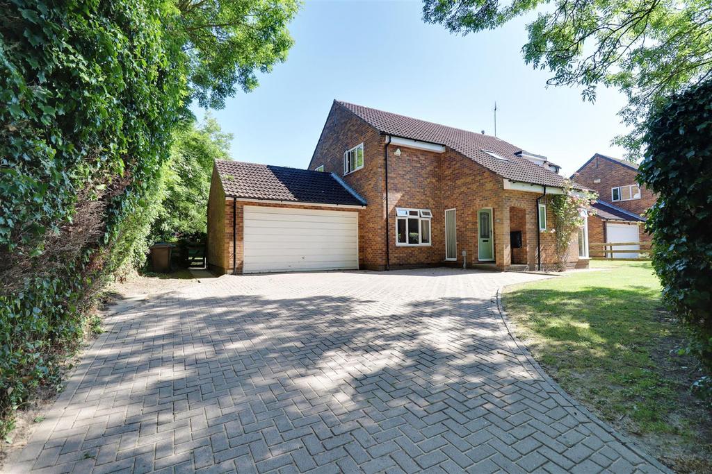 Melton Road, North Ferriby 4 bed detached house £465,000