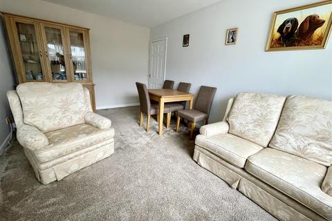 8 Dawkins Road, Poole, BH15 4JD