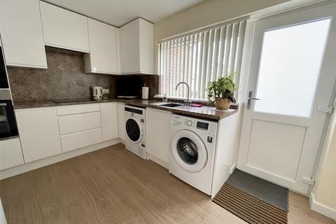 8 Dawkins Road, Poole, BH15 4JD