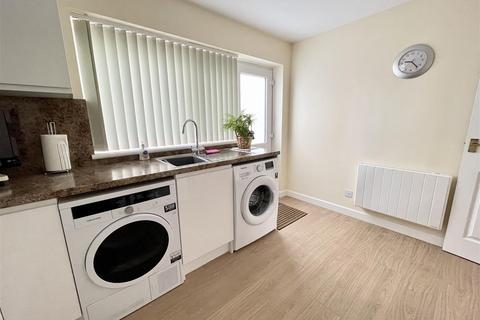 8 Dawkins Road, Poole, BH15 4JD