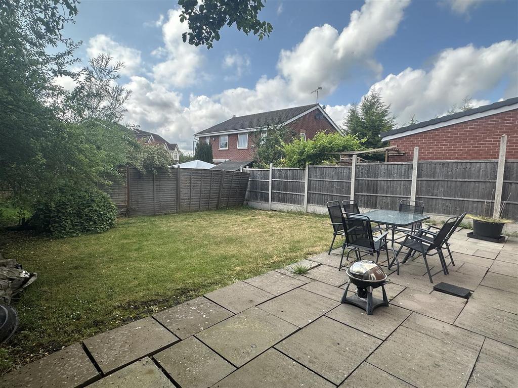 Minton Road, Potters Green, Coventry *QUIET CULDESAC* 4 bed detached