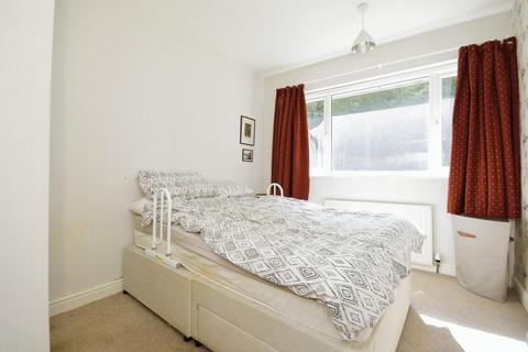 188 Bole Hill Road, Sheffield, S6 5DE