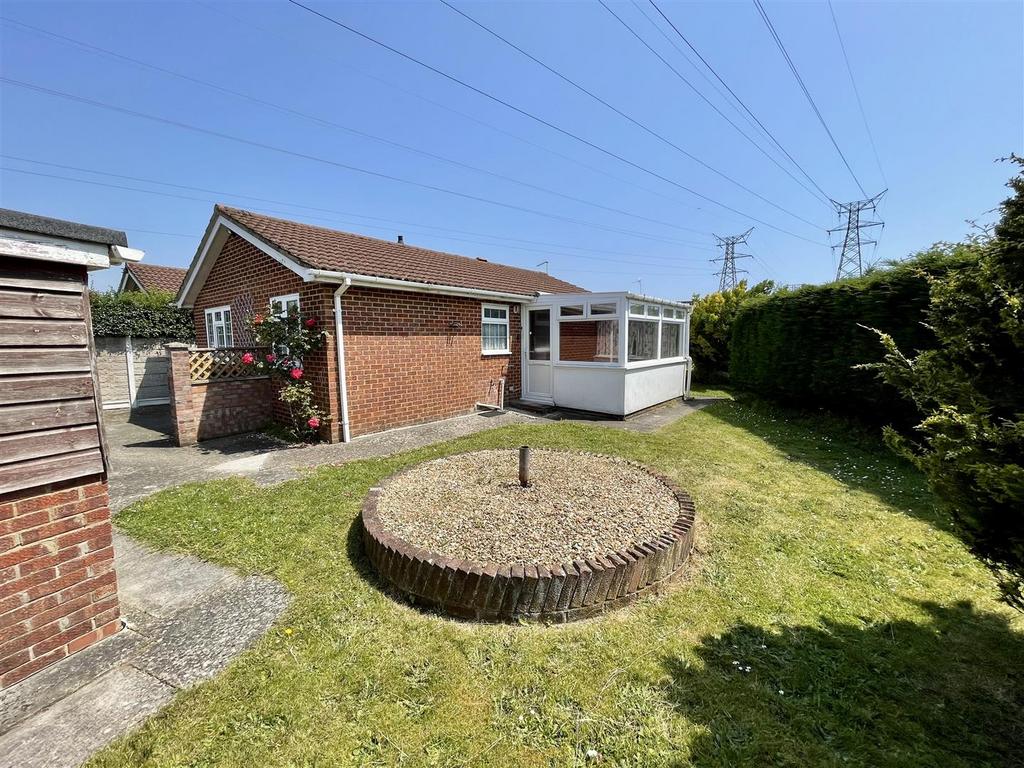 Falconer Drive, Poole BH15 2 bed detached bungalow £339,950