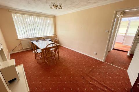 71 Falconer Drive, Poole, BH15 4QQ