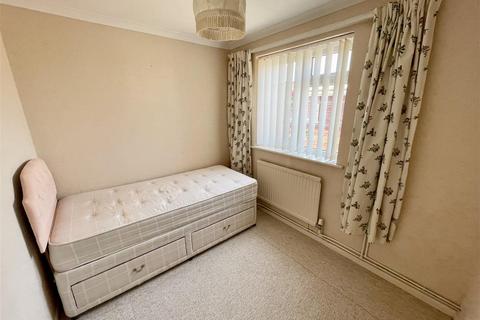 71 Falconer Drive, Poole, BH15 4QQ