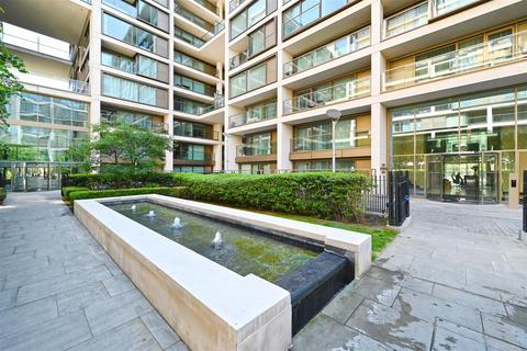 1 bedroom flat for sale, Lord Kensington House, Radnor Terrace, Kensington W14