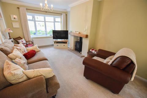 74 Bartle Road, Sheffield, S12 2QQ