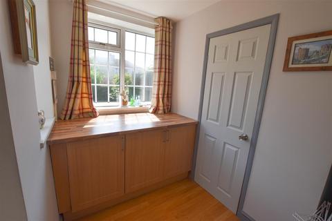 74 Bartle Road, Sheffield, S12 2QQ