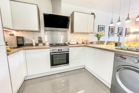 3 Evergreen Close, Poole, BH16 5FL