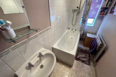 37 Westgate Crescent, Darlington, DL3 0SY