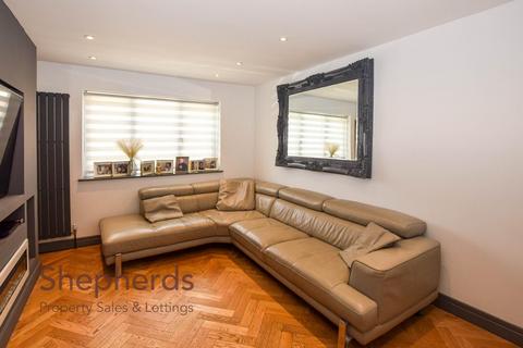 6 Mountview Road, Cheshunt, Waltham Cross, EN7 6RX