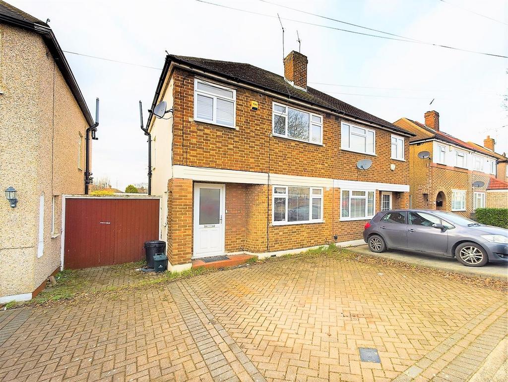 Parkfield Crescent, Ruislip HA4 3 bed semidetached house for sale £