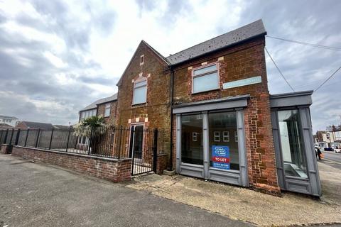 Property to rent, HUNSTANTON