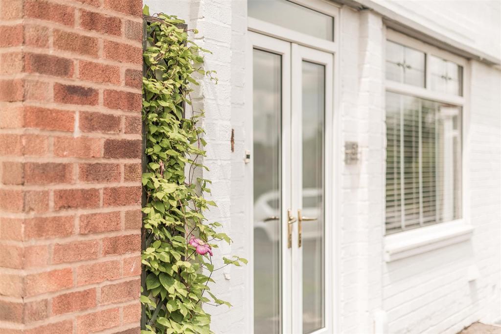 Fowler Road, Sutton Coldfield, B75 7LN 3 bed semidetached house for