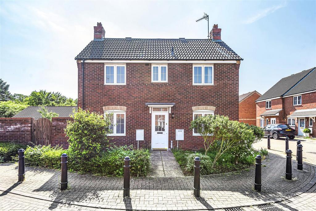 The Glebe, Clapham, Bedford 3 bed semidetached house for sale £310,000