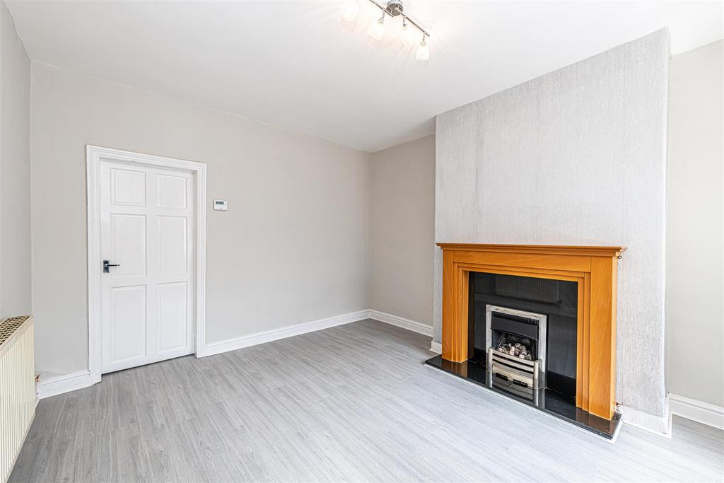 Grafton Street, Warrington 2 bed terraced house for sale £120,000
