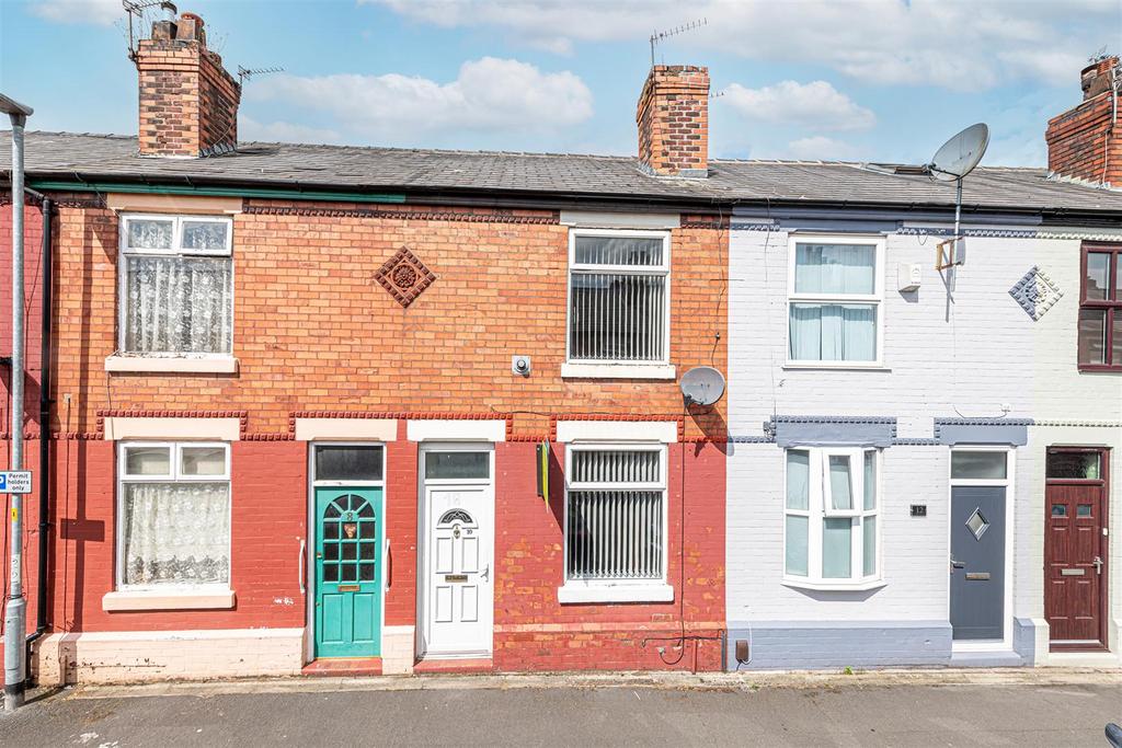 Grafton Street, Warrington 2 bed terraced house £120,000